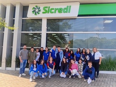 Alunos participam de atividade sobre Educação Financeira