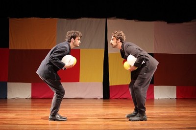 Comédia “Despedida” no palco da Fundarte dia 30