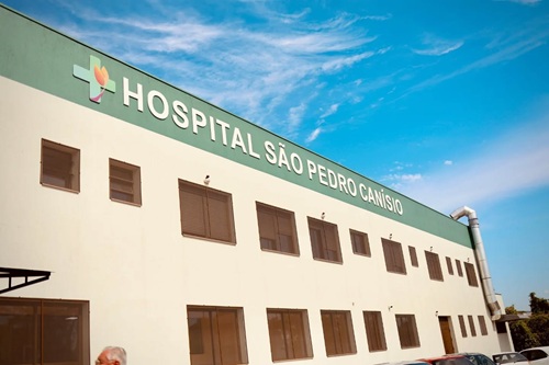 Prefeitura faz convênio para ampliar consultas oftalmológicas e cirurgias vasculares